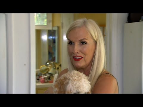 Gunilla Persson På Fest (Del 1) - Svenska Hollywoodfruar (S9 Ep8)