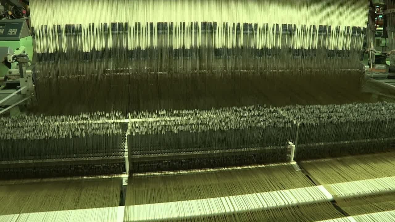 Lyon, a stitch in time