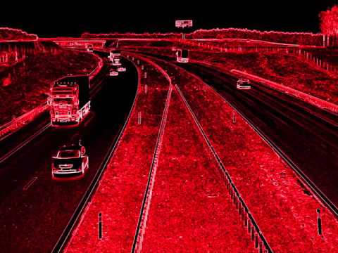 5. PodobnoNiePodobni - Niedościgniony feat. Żółw