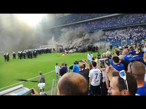 Lech Poznań - Legia Warszawa zadyma na meczu , zadyma na stadionie w Poznaniu