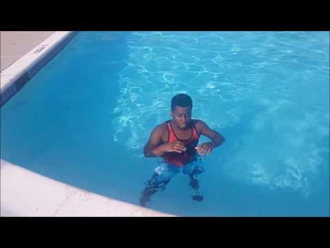 LONGEST BREATH HOLD WORLD RECORD | BRUHHHHHHHHHHH DO I GET PAID FOR THIS ? @GWR SKIT