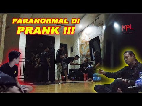 AUTO PANIC TEAM!! The paranormal is really angry...