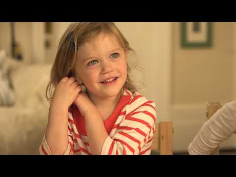 Aspirator copii Micul Henry disponibil acum pe site-ul https://lumea-strumfilor.ro/