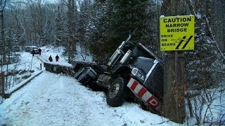 18 Wheeler Crash | Timber Kings