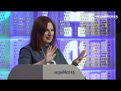 [EN] re:publica 25: Natascha Strobl - From Blackshirt to TikTok. Postmodern fascism