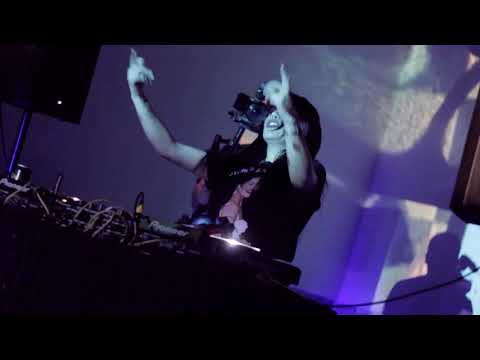 Jessica Audiffred - Tezla | Circuito Indio