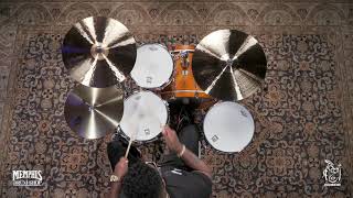 Video thumbnail for Paiste 18" Signature Traditionals Thin Crash Cymbal - 1278g (4301218-1062019J) by Memphis Drum Shop
