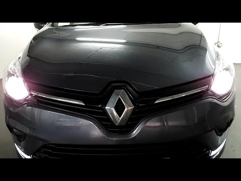 Windsor Airside Renault- 182 Renault clio