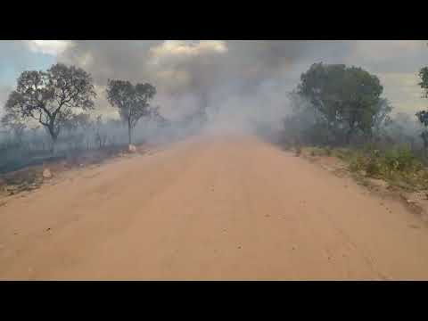 Incêndio no Jalapão,  entre São Felix do Tocantins e Mateiros. 