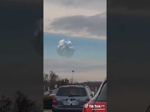 Meteoro caindo na terra Simulação