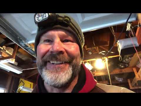 GMC 5.3 Liter Oil Pressure Sensor Replacement Don't forget the filter!!!