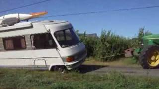 preview picture of video 'Bergung eines Wohnmobil in Süd Frankreich in der Provence'