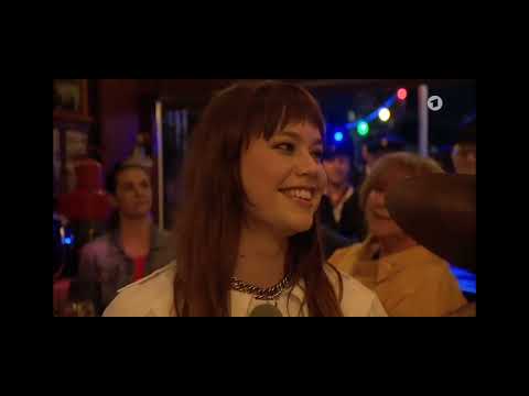 Inas Nacht 04.08.2022 - Wet Leg ~ Chaise Longue ❤