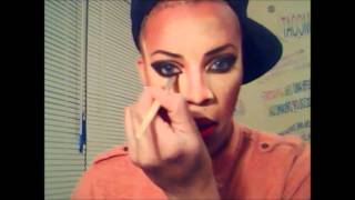 Drag Queen make up tutorial Miss Valaree Love