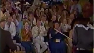 Merle Haggard &amp; Mark O&#39;Connor at the White House, President Reagan (1982)