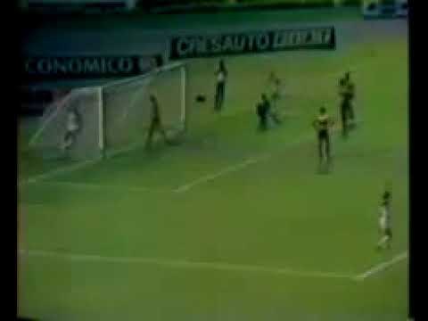 1985-12-20 - Vitória 2-1 Catuense(AE)