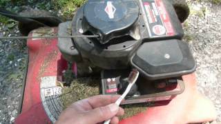 Lawn Mower Repair Cleaning Air Filter Part 1