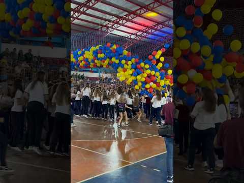 Festa na abertura Jogos Escolares do Parana em Palotina Pr