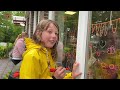 Ouderen en kinderen komen toch met elkaar in contact door raamtekenen