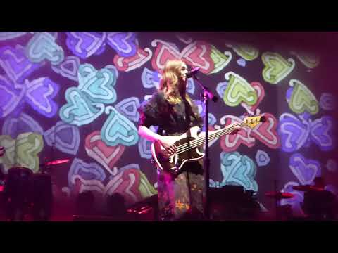 FIRST AID KIT 2019 - Shattered & Hollow - STOCKHOLM - GLOBEN - 26 Januari