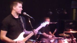 "Jeg Tager Imod" by Music Makers aka The Trio