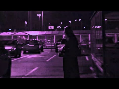 SKAE - FIOLETOWY WRAK