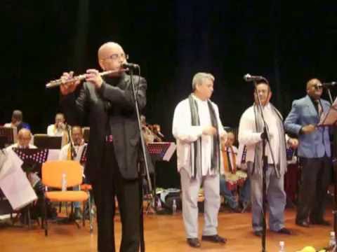SAMBUMBIA MUSICAL Y OSUNA BANDA SHOW-TEATRO BOLIVAR