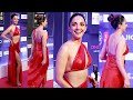 Kiara Advani Malhotra Slays In Red Slit Dress At Style Icon Awards 2023