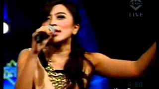 Greyson Chance - Unfriend You (Live at The Hits Trans TV)