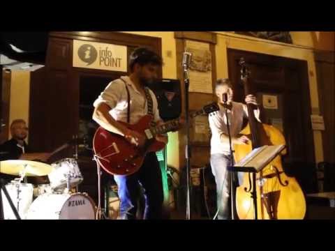 The Roadrunners Band (trailer)