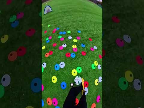 Ce gars dribble plus vite que Messi ?