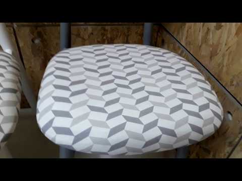 Krzesła Grzybek-PRL po renowacji