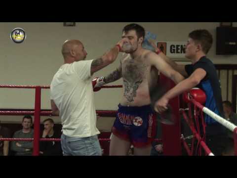 Chrystian Korzienowski VS Kris Restall