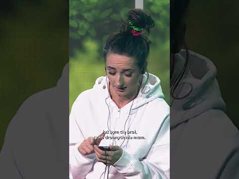 Emeryt kontra dziewczyna. Walka o siedzenie | Kabaret K2. Jedziemy po bandzie | PolsatBoxGo