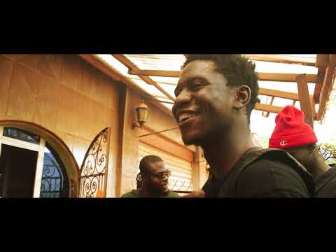 TAHBAX x STAINS - DREAM IN A KOMA (DIAK)