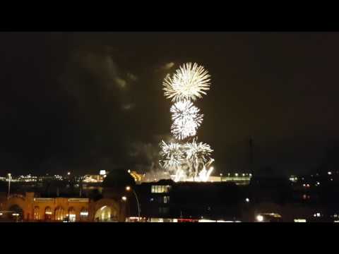 Feuerwerk Hamburg Landungsbrücken 25.02.2017