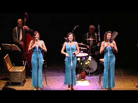 The Blue Dolls sing Medley Trio Lescano