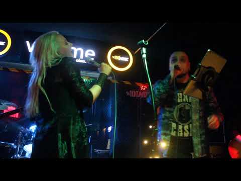 Ayşe Saran& Can Uzunallı - Freak On a Leash