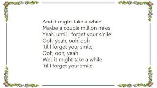 Brooke White - Smile Demo Version Lyrics