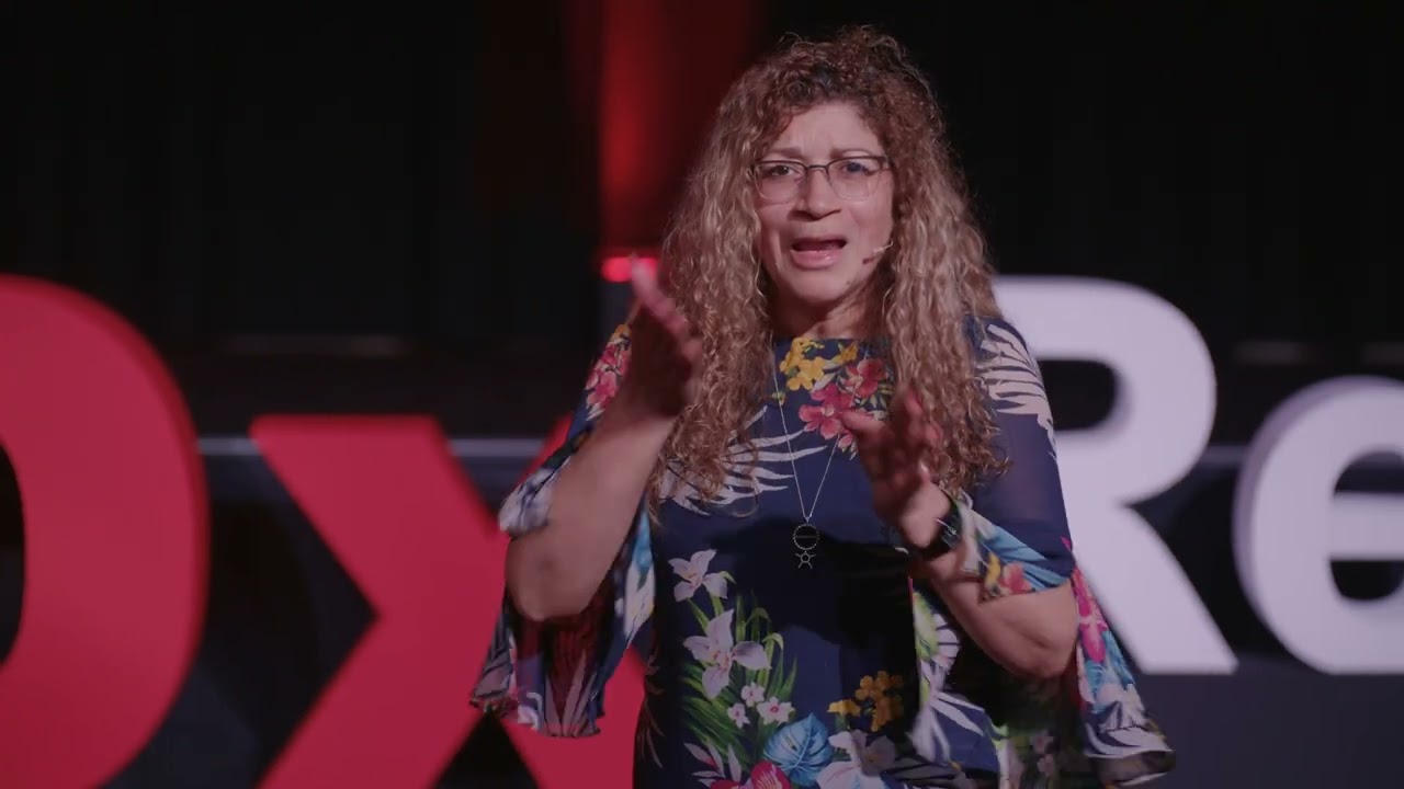 Alicia Espinosa on stage