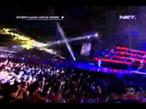 Iwan Fals Feat. Superman Is Dead (S.I.D) – Sunset Di Tanah Anarki