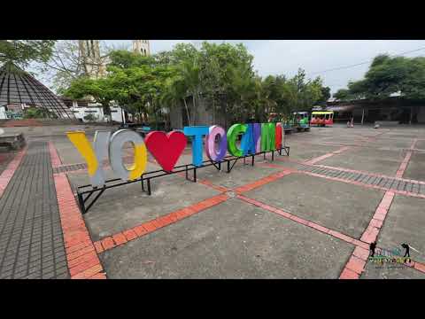 Parque Principal De Tocaima, Cundinamarca.