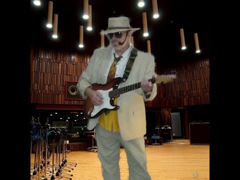 Promotional video thumbnail 3 for Lenny Carr
