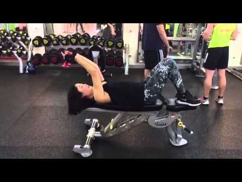 뒤 팔뚝살 빼주는 운동 [라잉 트라이셉스 익스텐션]