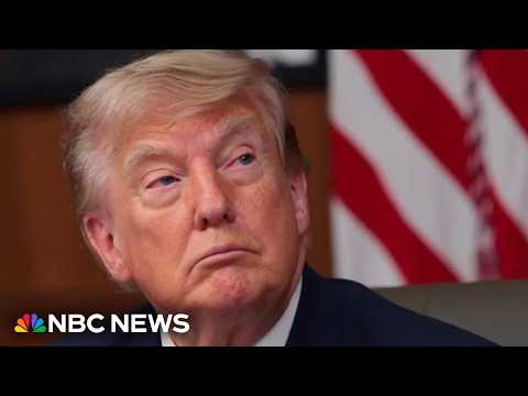  U.S. loses jobs while unemployment rate drops