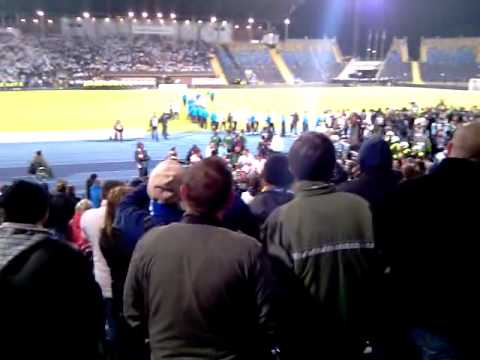 Finał PP Legia Warszawa - Lech Poznań - piłkarze Lecha gratulują Legii