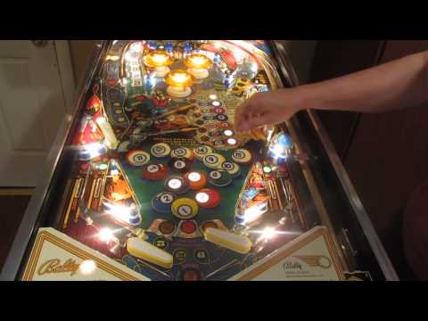Bally Eight Ball Deluxe Pinball Machine: Flippers and Tilt
