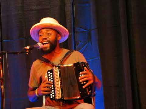 2019 - Santa Fe Tradfest - Cedric Watson Plays More Accordion