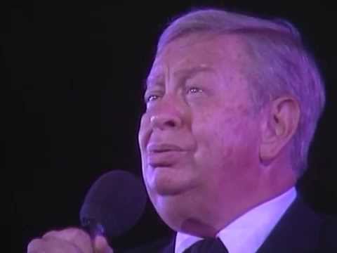 Mel Torme & George Shearing  - I'll Be Seeing You - 8/18/1989 - Newport Jazz Festival (Official)