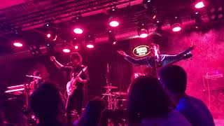 Flört - İzmir Marşı